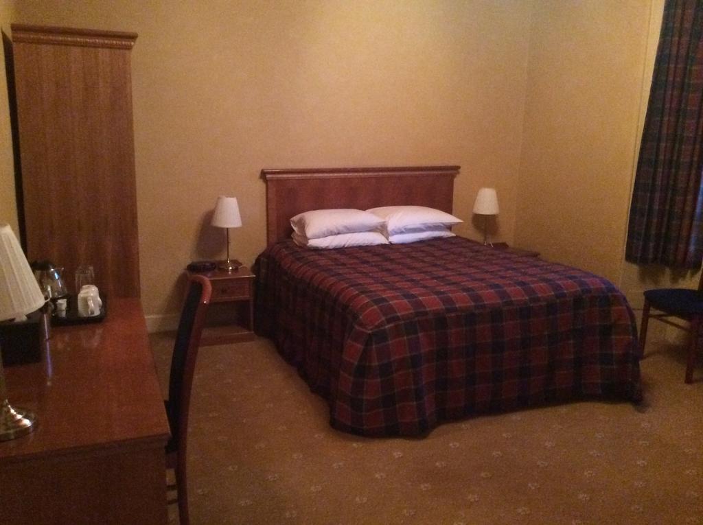 Taychreggan Hotel Dundee Pokoj fotografie